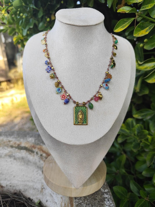 Collier Santa Madonna